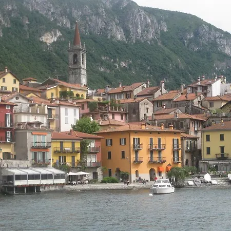 Hétvégi ház Lake Como 2p Apt Mountain View