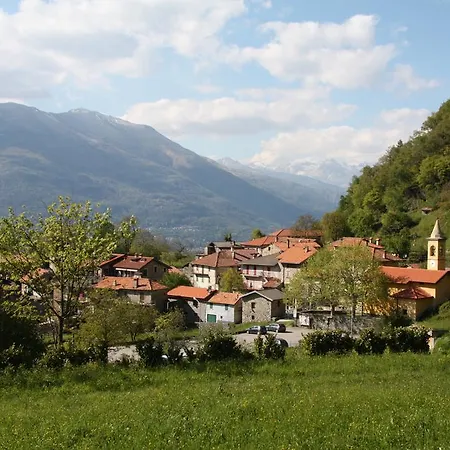 Lake Como 2p Apt Mountain View Casa di campagna *