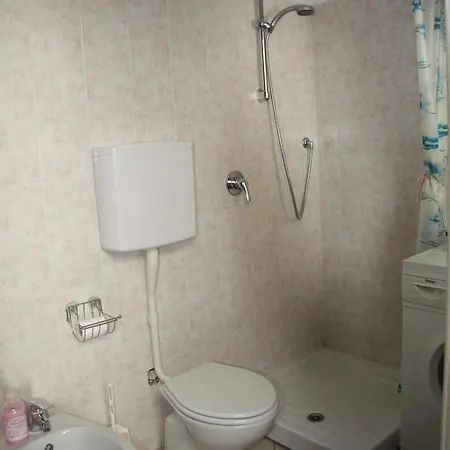 Lake Como 2p Apt Mountain View Casa rural